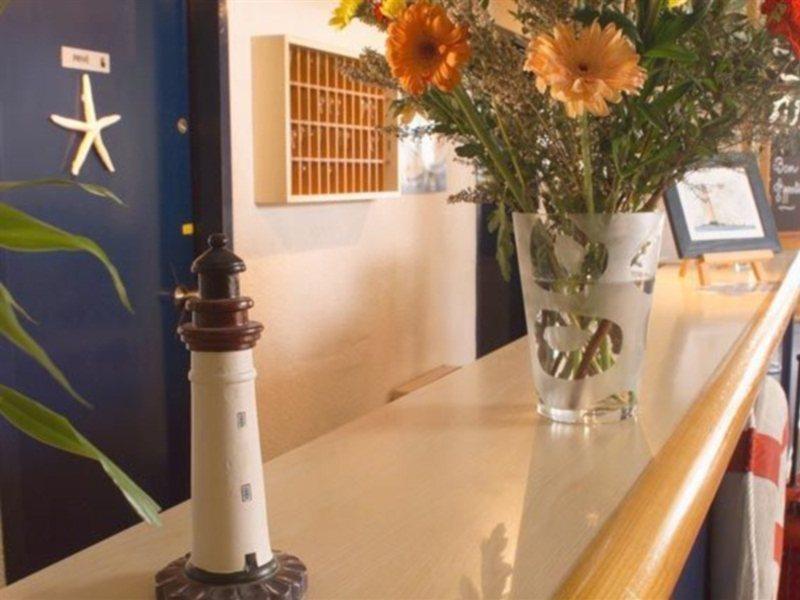 Stars Antibes Hotel Biot Buitenkant foto